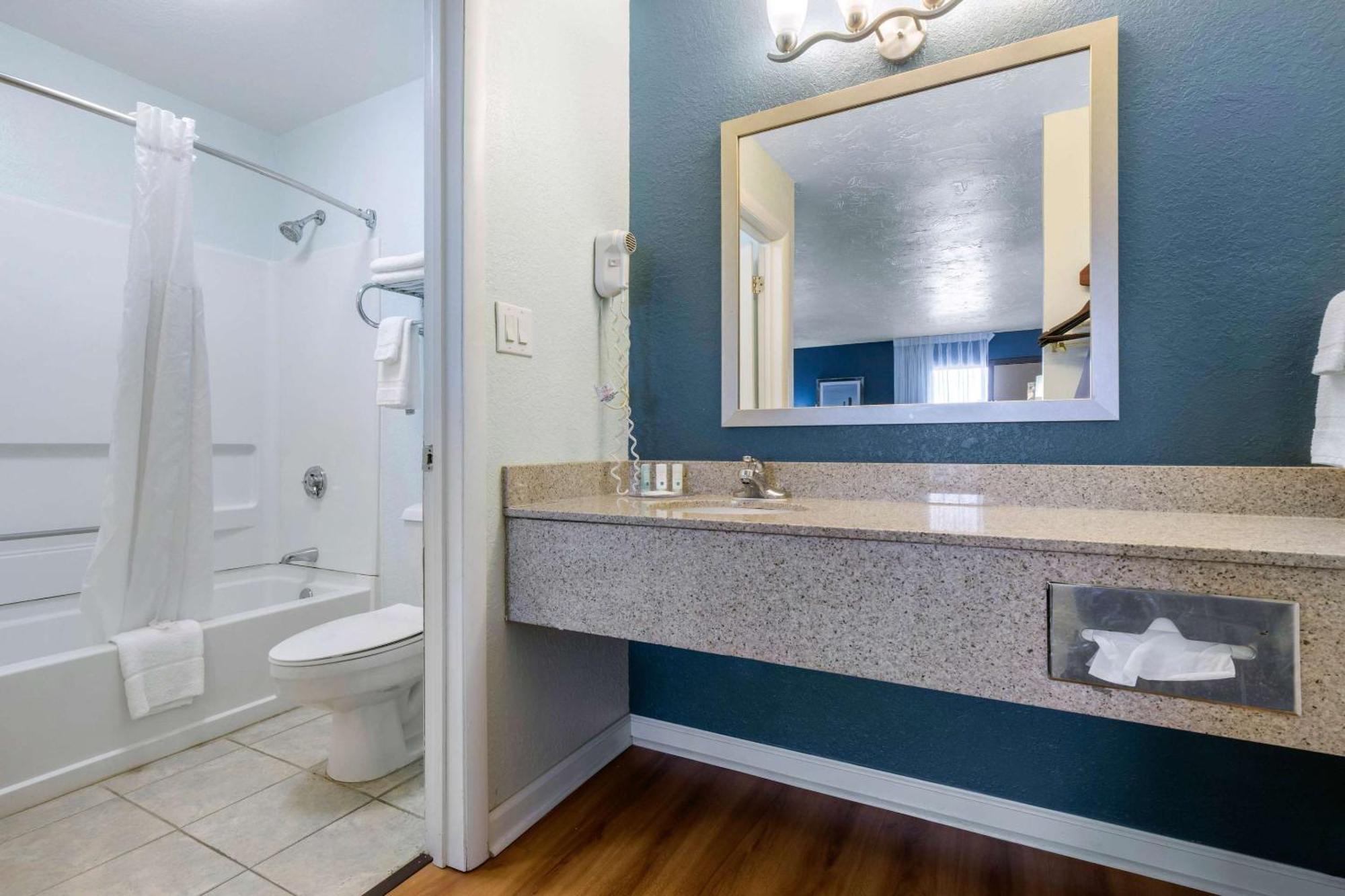 Quality Inn Carolina Oceanfront Kill Devil Hills Exterior foto